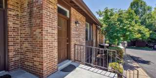 311 MAPLE AVE W #C Gallery 11