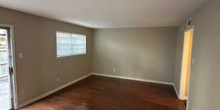 3br/3ba Condo- Rare opportunity in Jamestown Condos across from Hight Point Terrace. Community pool! Gallery 4