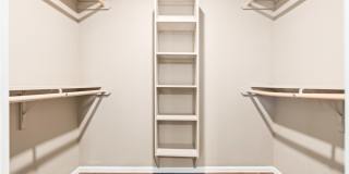 10001 Panther Way Gallery 13