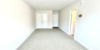 Sutton Plaza Apartments Gallery 8