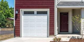 Newly Built 3 Bed / 3 Bath Duplex! $500 Amazon Gift Card! First 1.5 Month's Rent Is Free! Gallery 1