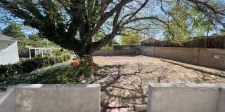 Stunning Nob Hill Bungalow! Gallery 17