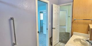 Great 3 Bedroom, 2 Bathroom Home in Quiet Neighborhood! Gallery 37