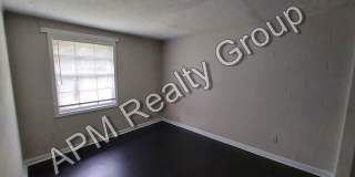 Renovated two bedroom near Harden Street - 50% off first month's rent! Gallery 9