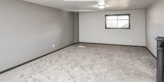 East Sioux Falls 4-Bedroom Townhome – Style, Space & Convenience! Gallery 23