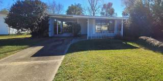 331 Emory Dr. Pensacola, FL. MOVE IN SPECIAL: HALF OFF first full month of rent!!! Gallery 1