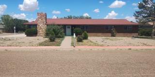 3 Bed 2 Bath Home! Gallery 1