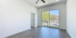 2121 BROAD WATER Drive Gallery 36