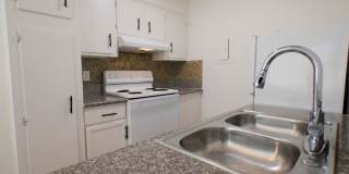 2608 Mesquite Ave - 1 bed Apartment - NO PETS Gallery 9