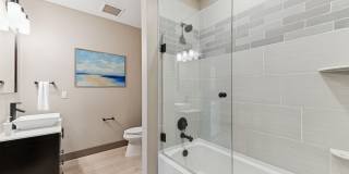 Crocker Park Living Gallery 10