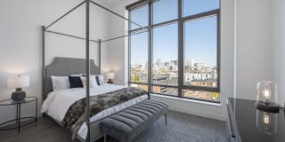 The Smith Gallery 40