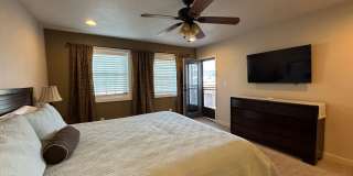 Riverfront 2BR Condo Great Views, Luxury Furnished incl UTILITIES Riverfront 2BR Condo Great Views, Luxury Furnished incl UTILITIES Gallery 23