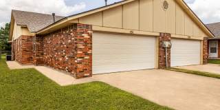 231 Barrett Place Gallery 1