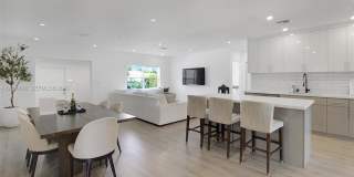 18362 Northeast 20th Place Gallery 13