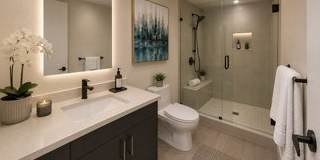 10433 Wilshire Boulevard Gallery 5