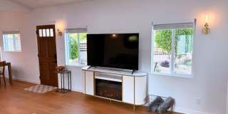 4879 Hartwick St Gallery 7