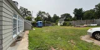 104 Comstock Hill Avenue Gallery 11