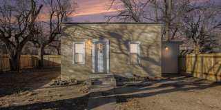 2 Bedroom Single Family Home*Remodeled* Utilities included in rent! Gallery 15