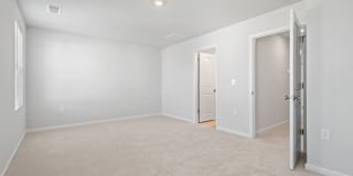 Just Listed! Beautiful 3BR/3.5BA Townhome + $500 Off First Month's Rent Gallery 13