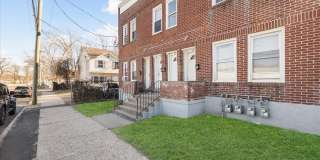 45-51 Cowles Street Gallery 31