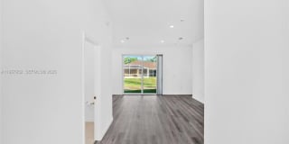 719 Little Rock E Gallery 7