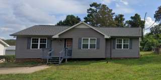 3 bed  2 bath in Saks! Gallery 1