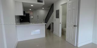 1550 W 7th Ct Gallery 14