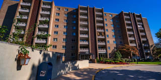 Laurel Village Apartments Gallery 21