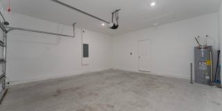 KNIGHTSBRIDGE 50S  Single Family Residence Gallery 28