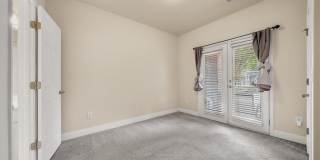 205 16th Street NW Gallery 6