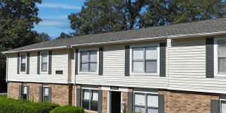 Pine Grove Apartments Gallery 21