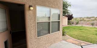 Beautiful home in the Sonoma Ranch Area. Beautiful home in the Sonoma Ranch Area. Gallery 35