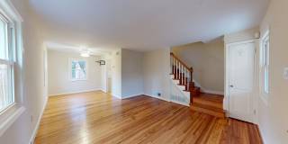 2211 ARLINGTON Terrace Gallery 2
