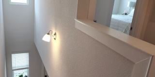 Convenient Location! Beautiful 3/2.5 Townhome w/ Pool Community! Gallery 6