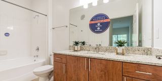 The Maddox Gallery 18