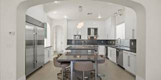 Exclusive 5-Bedroom Estate on the 12th Hole of Arroyo Golf Course in Red Rock Country Club Gallery 12