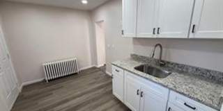2537 East Auburn Street - 1 Gallery 7