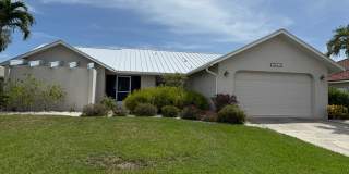 Sailboat waterfront home in PGI - 4 bedrooms with Pool Gallery 1