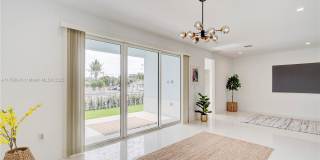 1805 Northwest 22nd Court Gallery 3