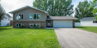 Awesome 5 Bedroom, 3 Bathroom Single Family Home for Rent in EGF Gallery 1