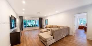 1310 Jackson St Gallery 14