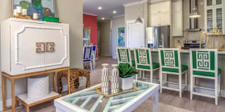 Solstice Signature Apartment Homes Gallery 31