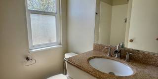 4 Bedroom Home in Villa Loma-Available NOW Gallery 41