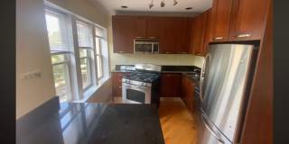 6947 N Oakley Gallery 1