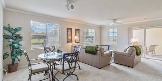 2/2 condo available now at the Villagio for annual lease Gallery 8