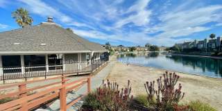 Stunning 2 Bedroom 1.5 Bathroom Waterfront Townhome in Foster City Gallery 1