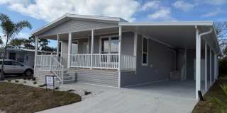 310 8th Street Gallery 1