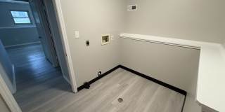 406 Seranade St Gallery 8
