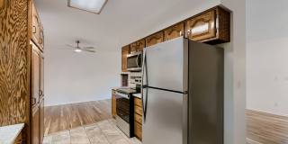 Beautiful 3-Bedroom Home with Large Backyard & Mountain Views Gallery 16