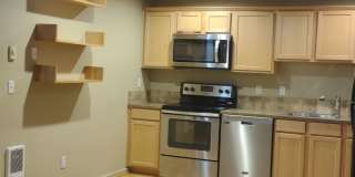 NW 3x2 townhome with primary bedroom on the main level Gallery 9
